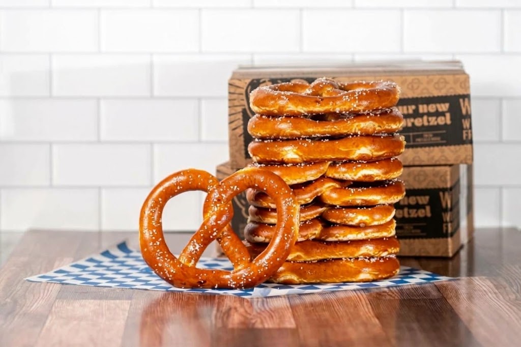 the signature box – 10 soft pretzels